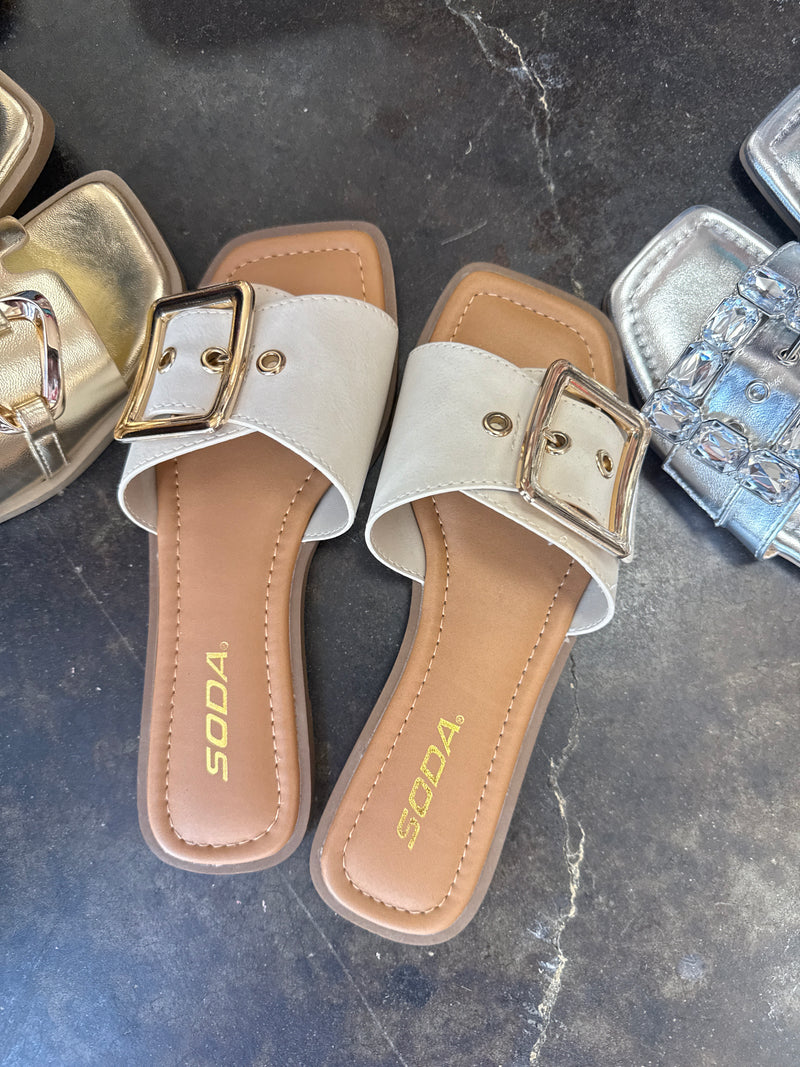 Opera Sandal