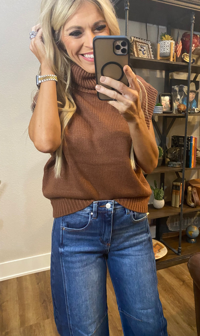 Ozzy Sleeveless Sweater